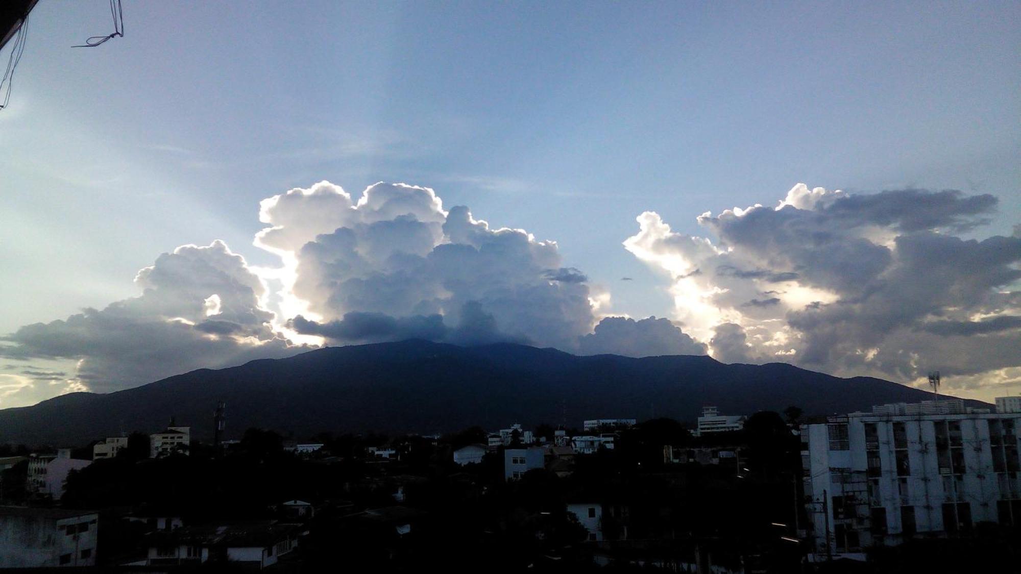 Mantra Place Chiang Mai Bagian luar foto